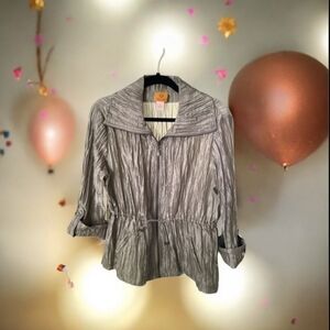 Ruby  Road jacket silver gray crinkle material size 12 big collar zipper…